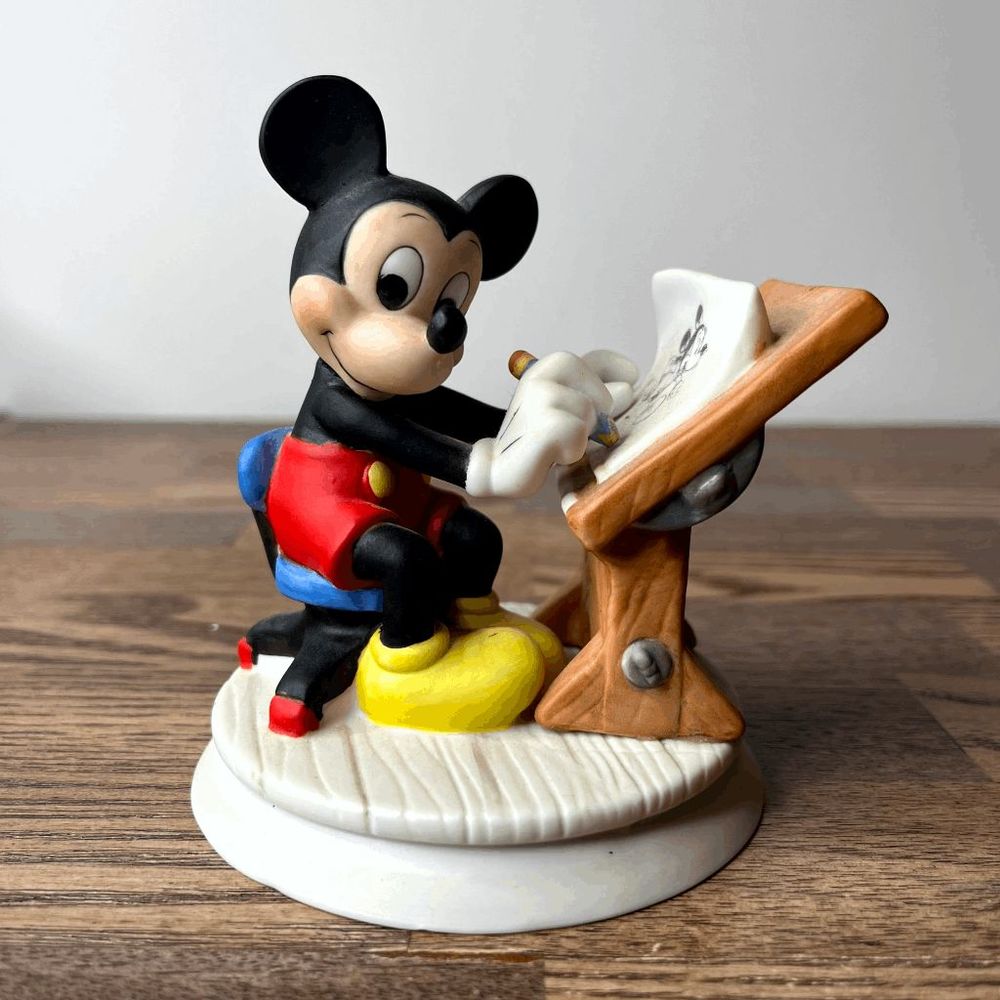 Disney Mickey Mouse Drawing Figure